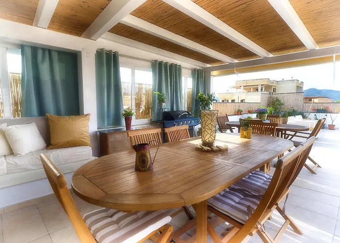 Terrace Center Гостевой дом 3*