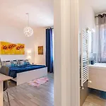 بيت ضيافة Terrace Center 4*