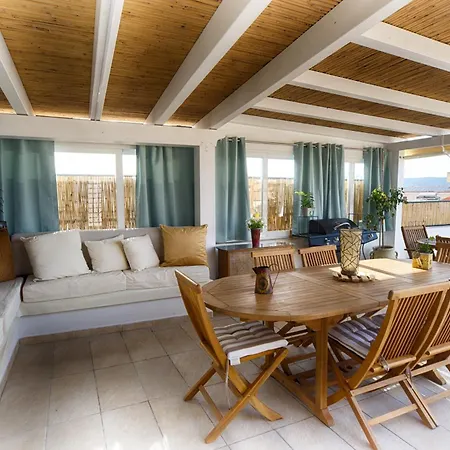 Terrace Center Affittacamere Olbia